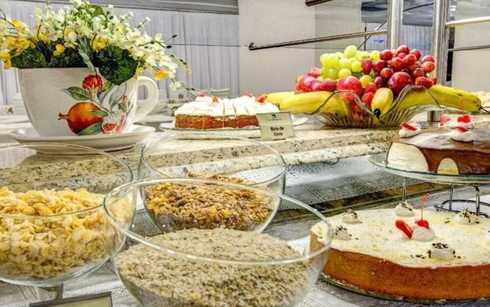 Buffet Photo