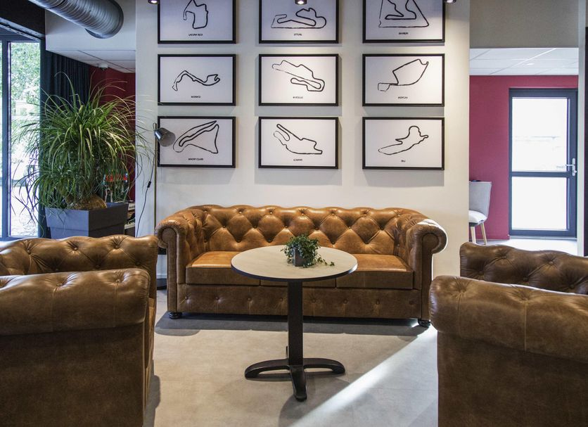 Lounge Photo