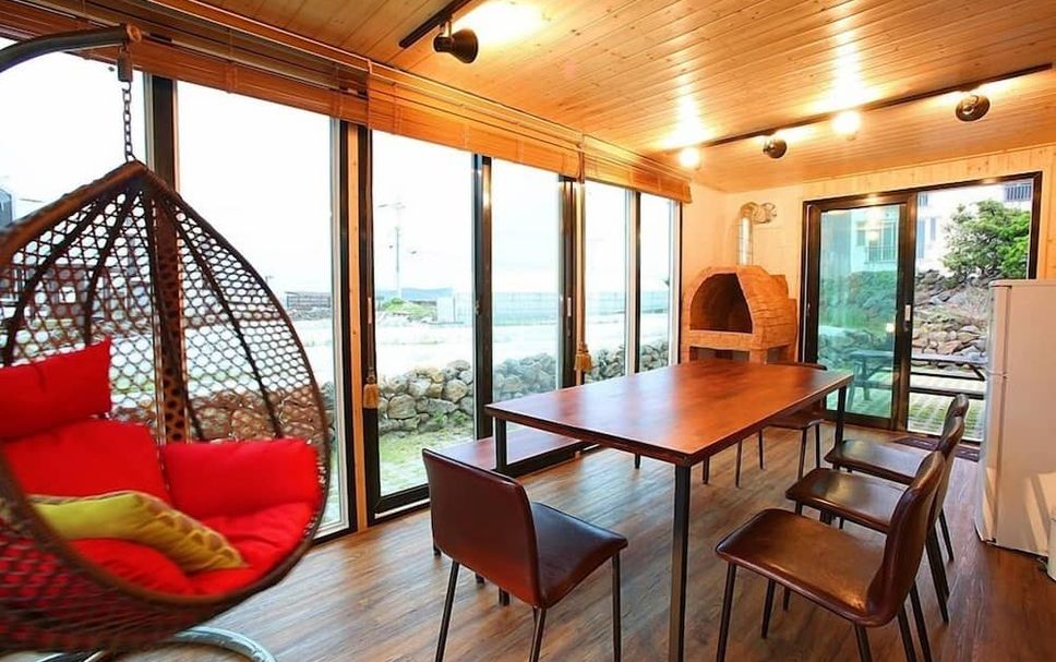 Dining room Photo