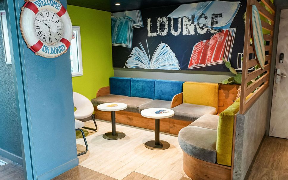 Lounge Photo