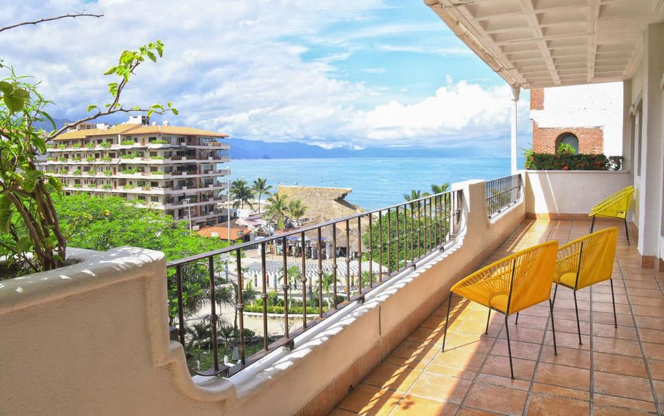 Balcony Photo