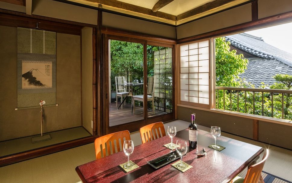 Dining room Photo