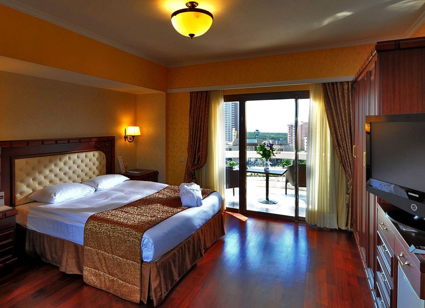 Bedroom Photo