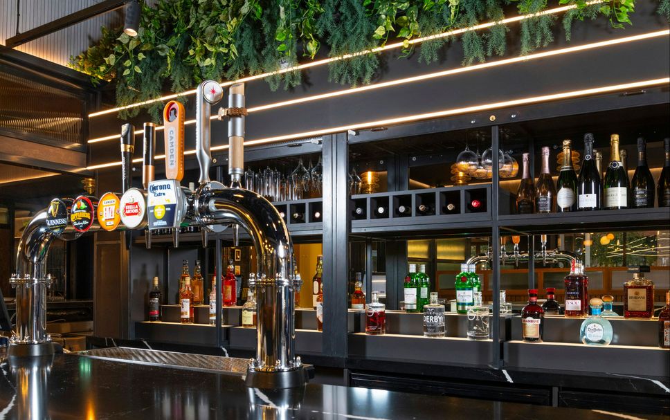 Bar Photo