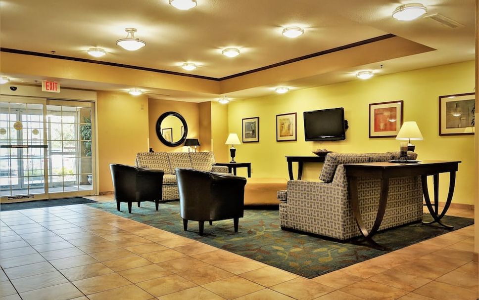 Lounge Photo