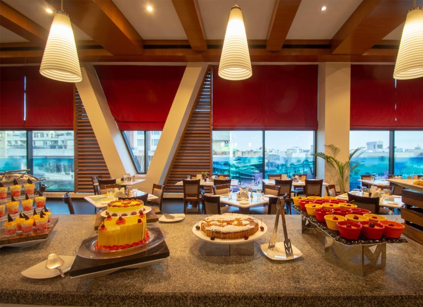 Buffet Photo