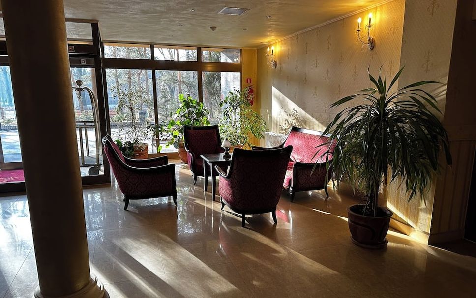 Lobby Photo