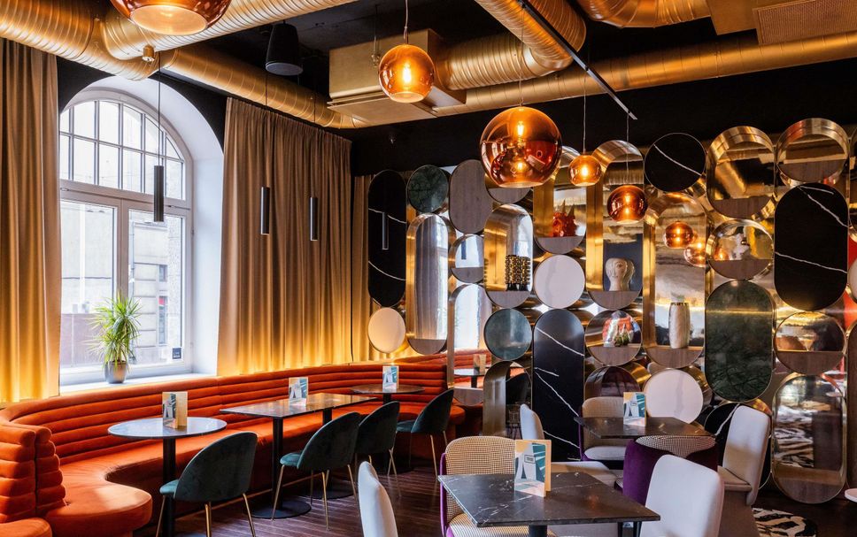 Restaurant Photo
