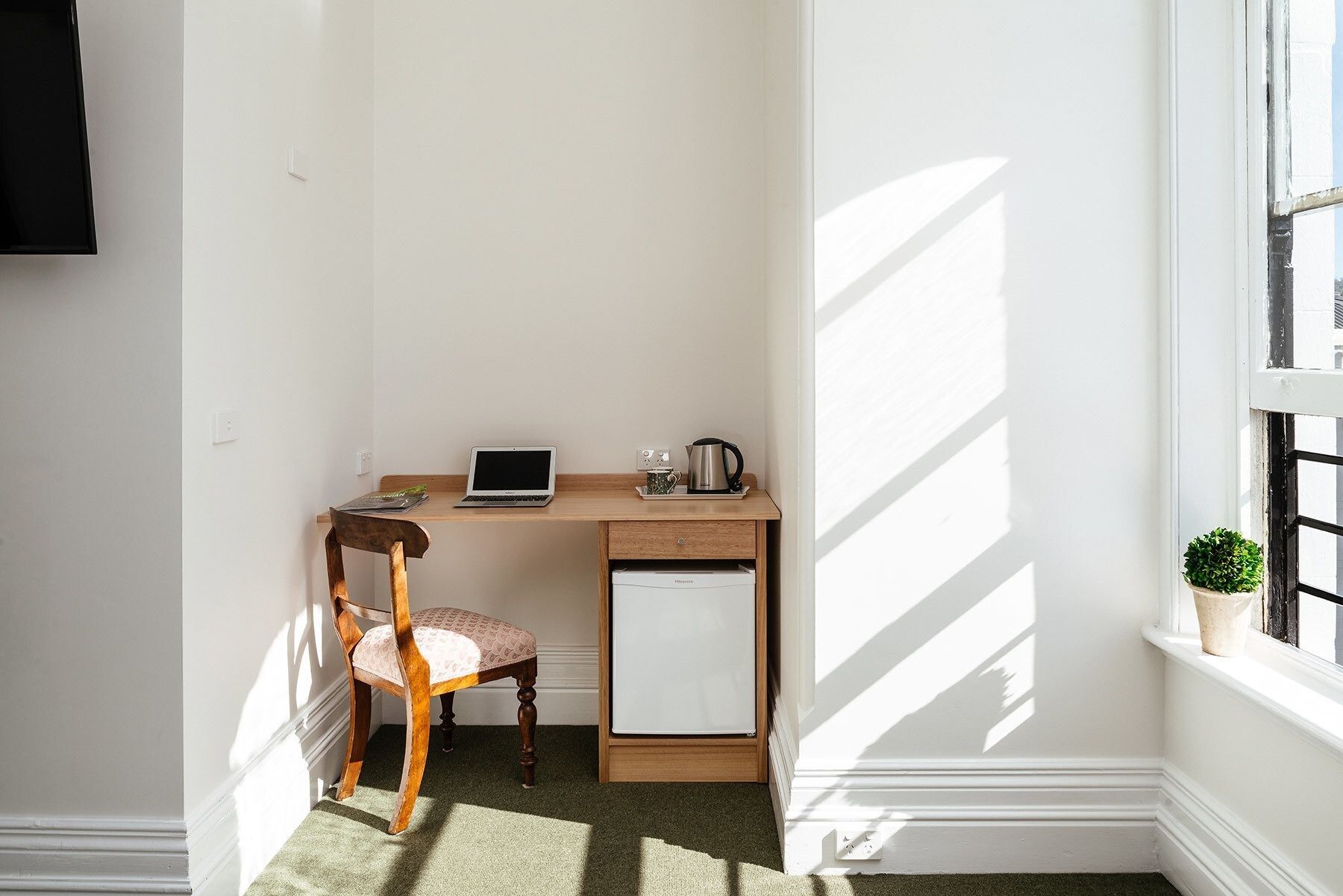 Room amenity