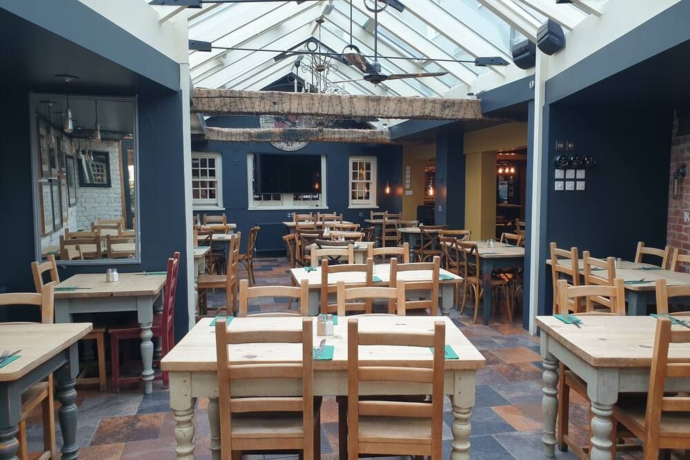 Restaurant Photo