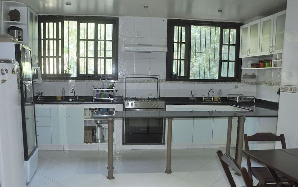 Kitchen Photo