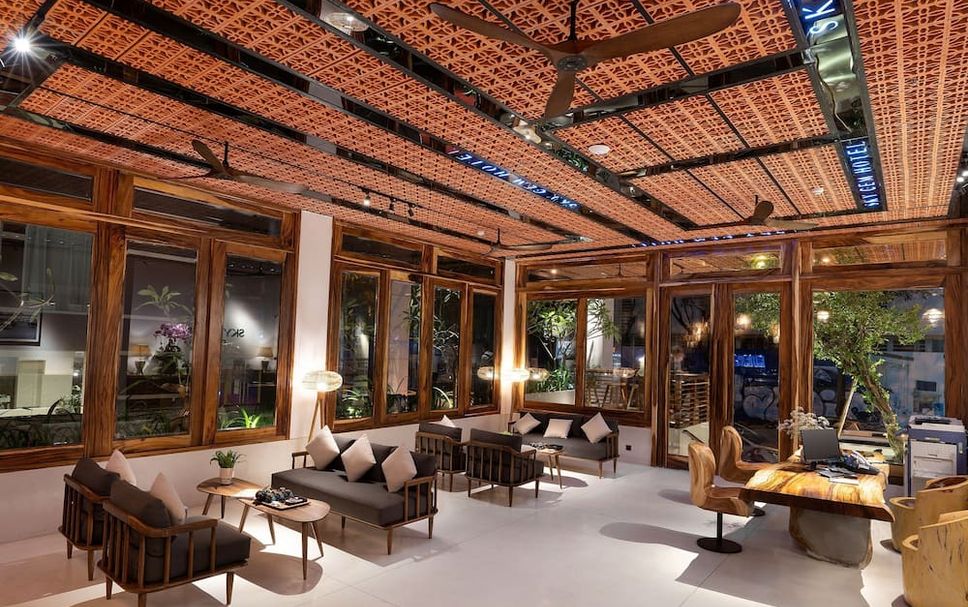 Lounge Photo