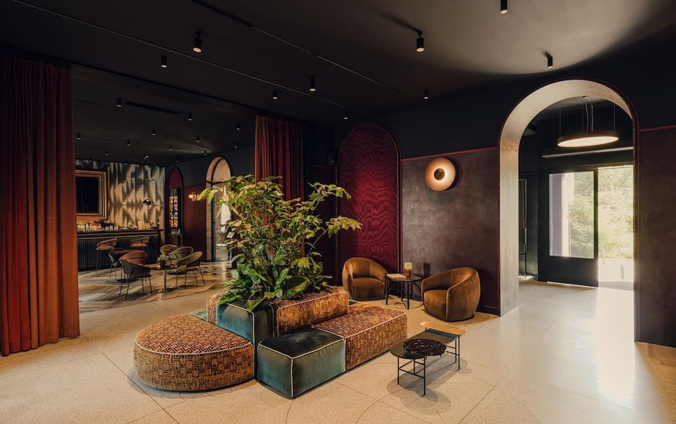 Lobby Photo