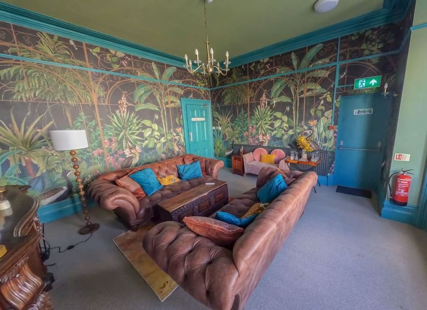 Lounge Photo