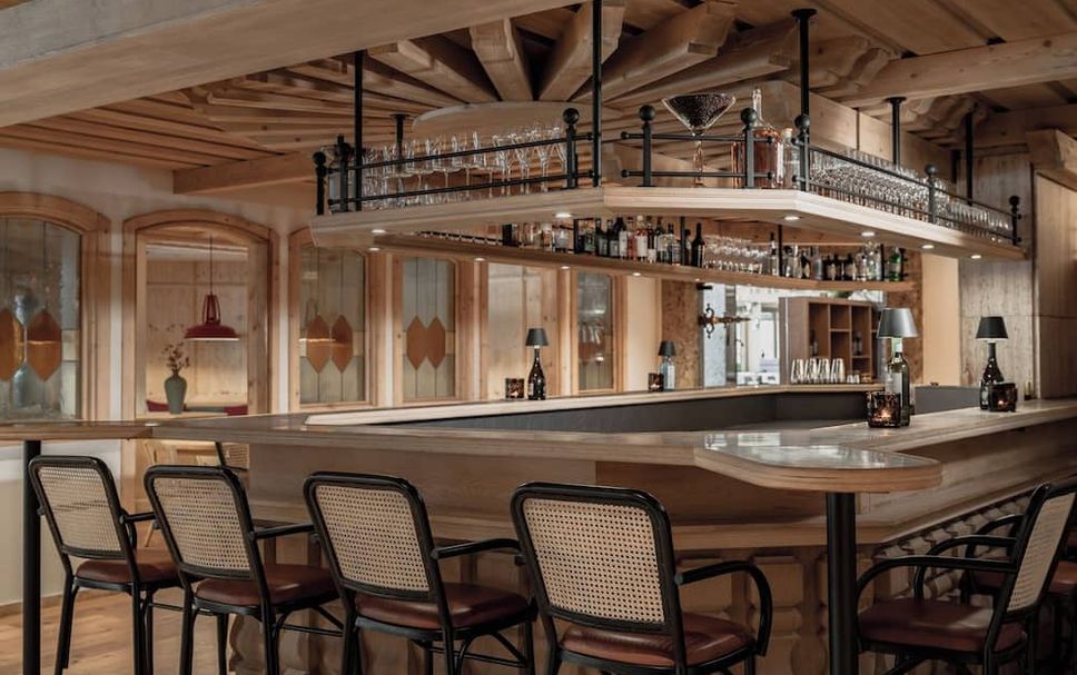 Bar Photo