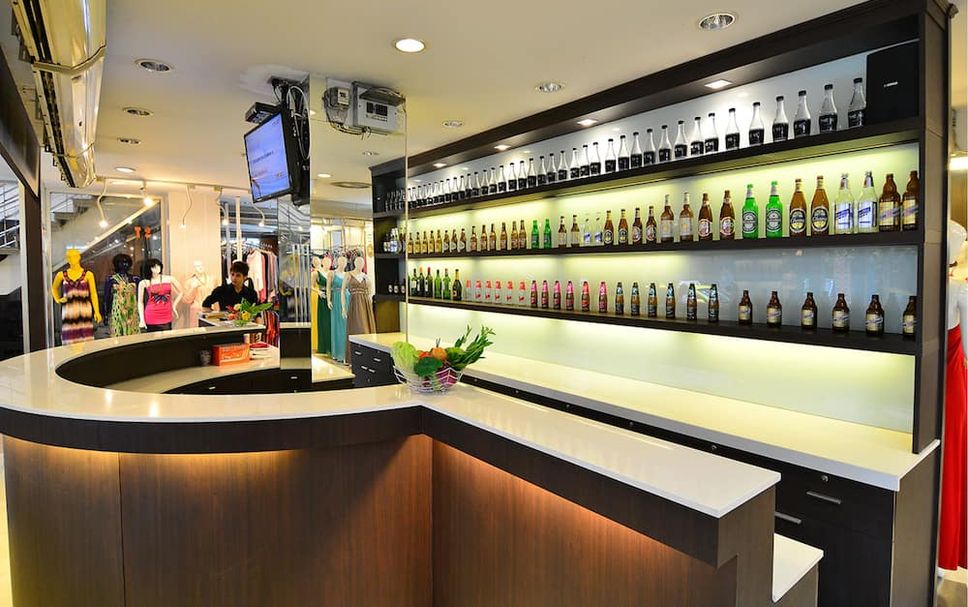 Bar Photo
