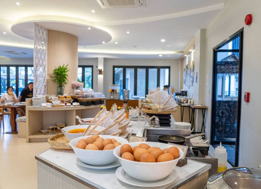 Buffet Photo