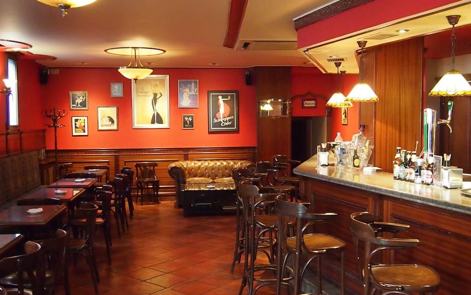 Bar Photo