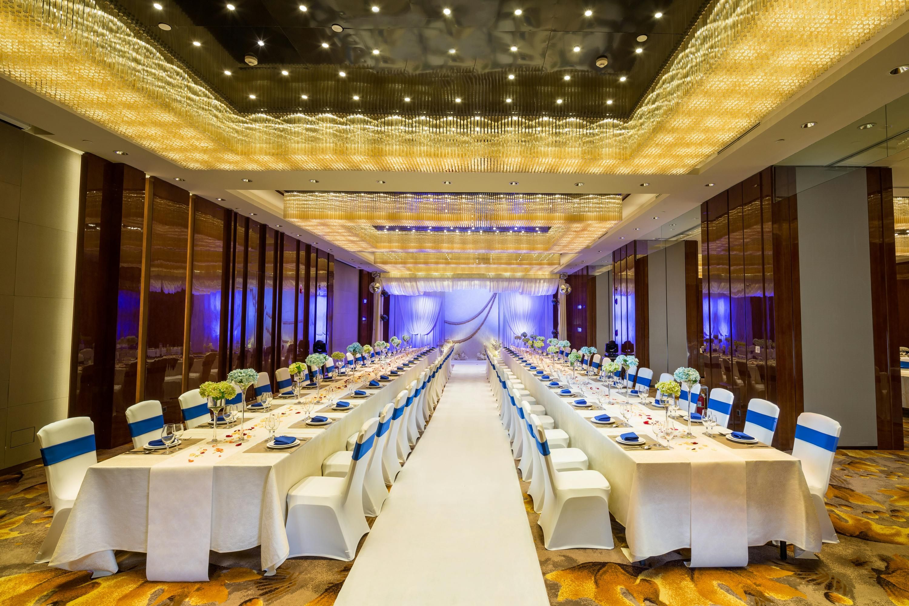 Banquet hall
