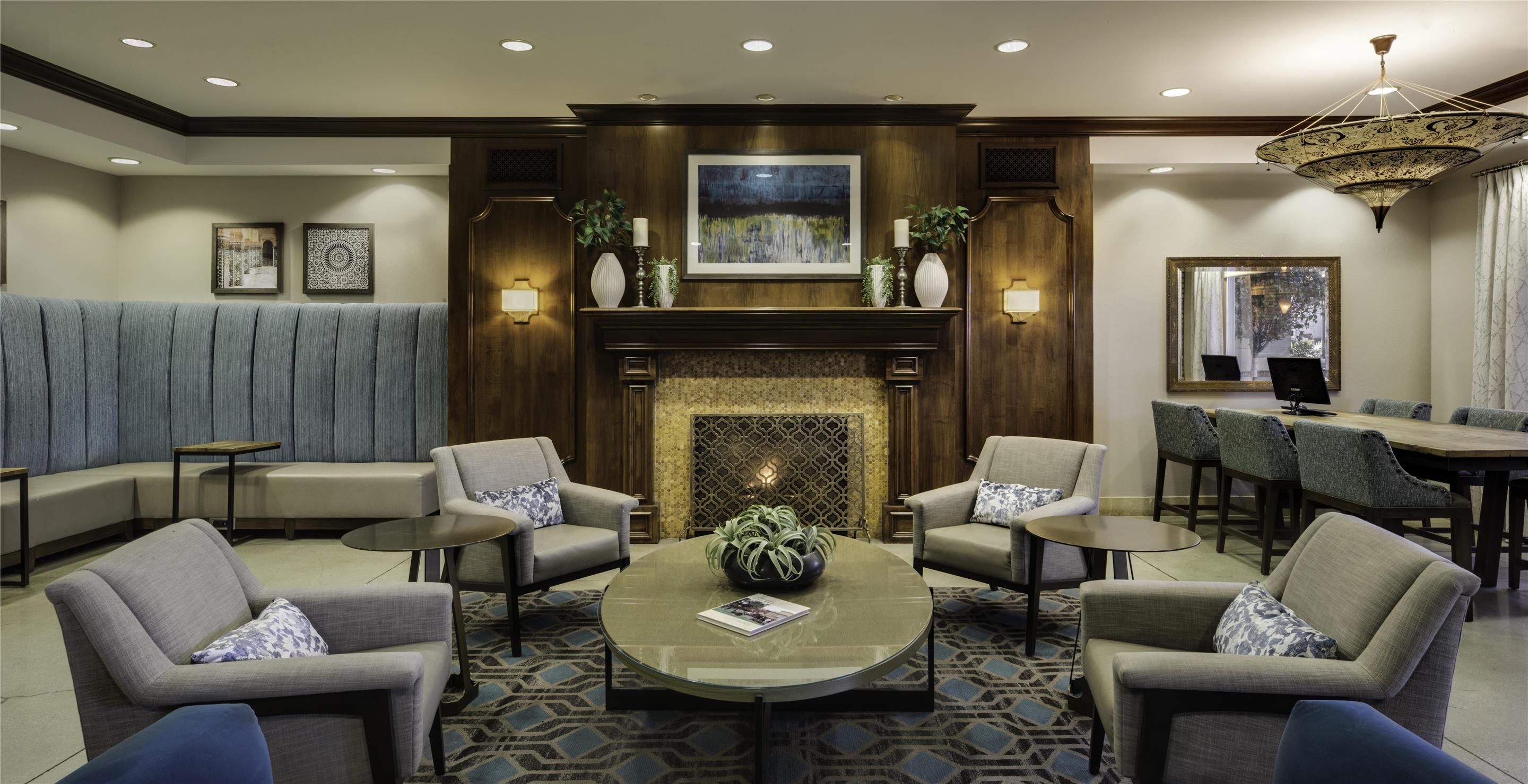 Lounge Photo