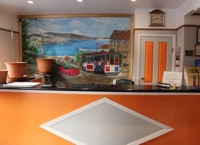 Front desk Photo