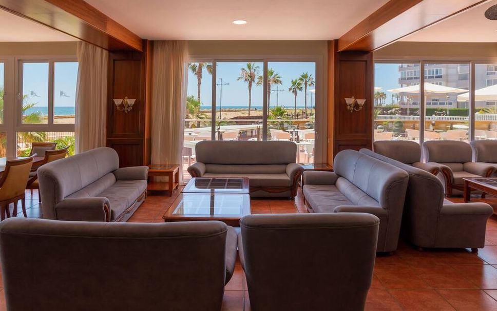 Lounge Photo