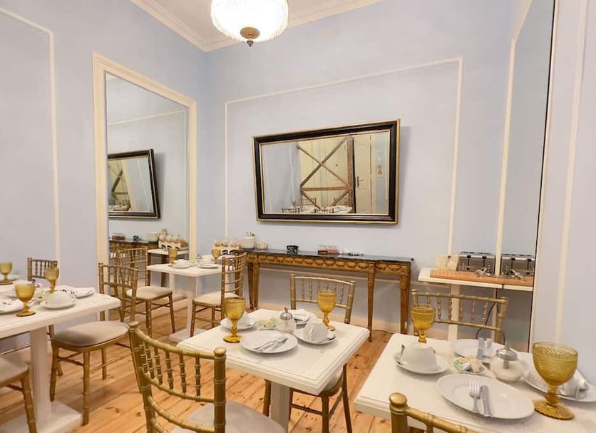 Restaurant Photo