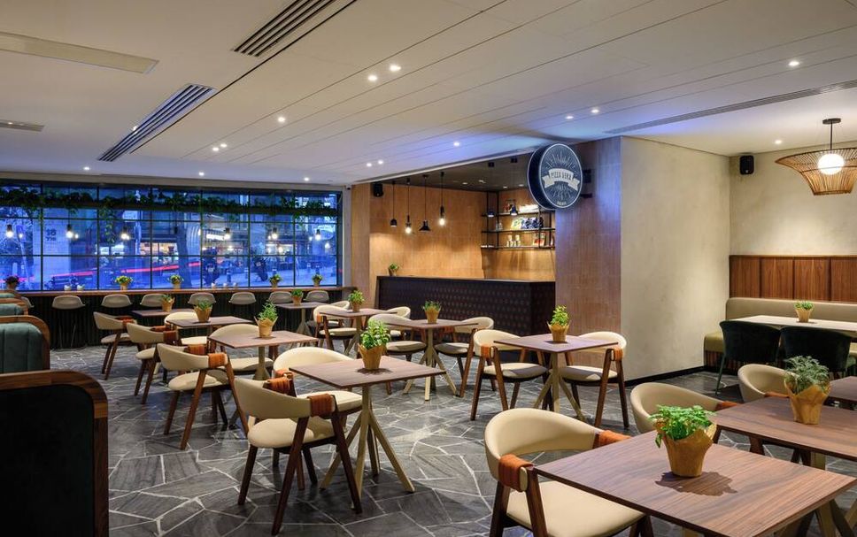 Restaurant Photo