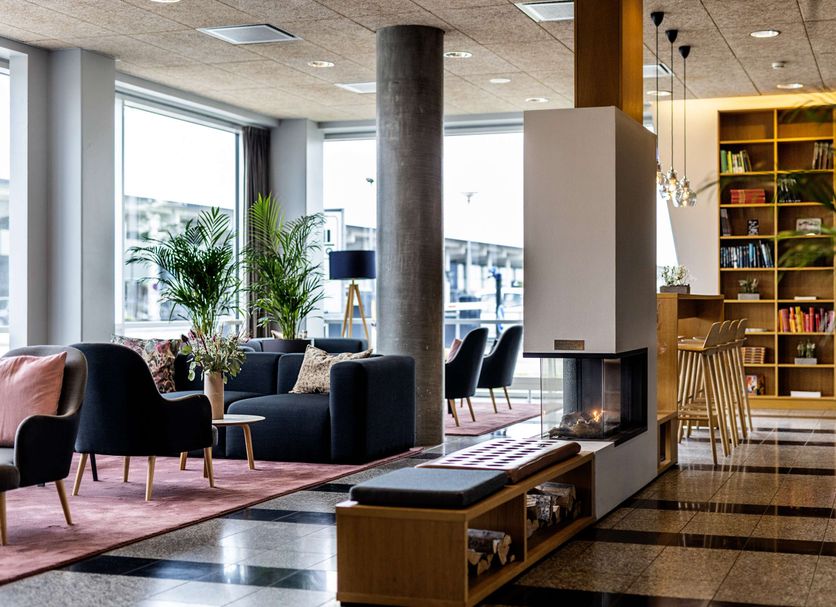 Lobby Photo