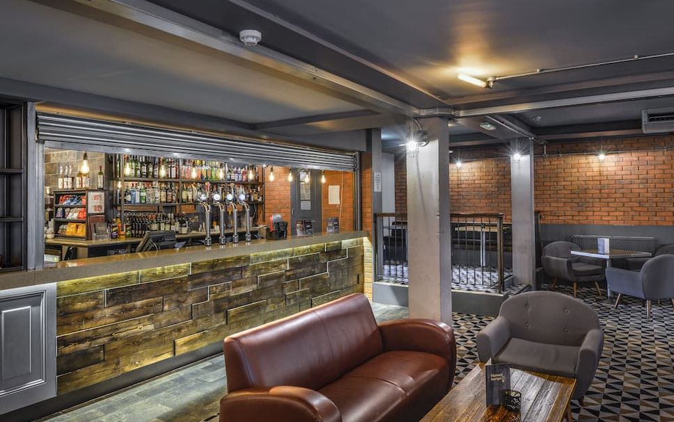 Bar Photo