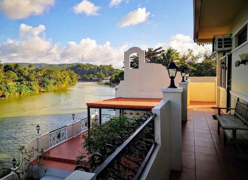 Balcony Photo
