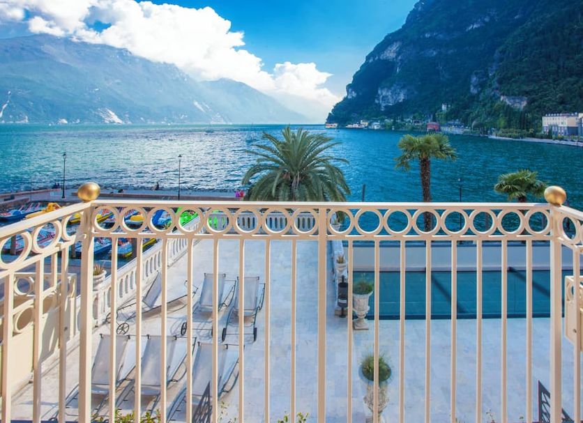 Balcony Photo