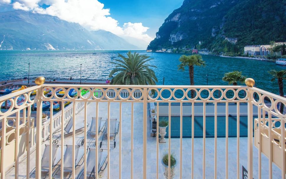 Balcony Photo