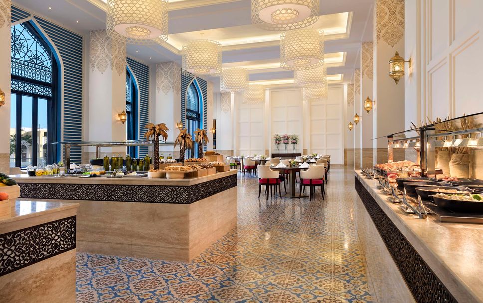 Buffet Photo