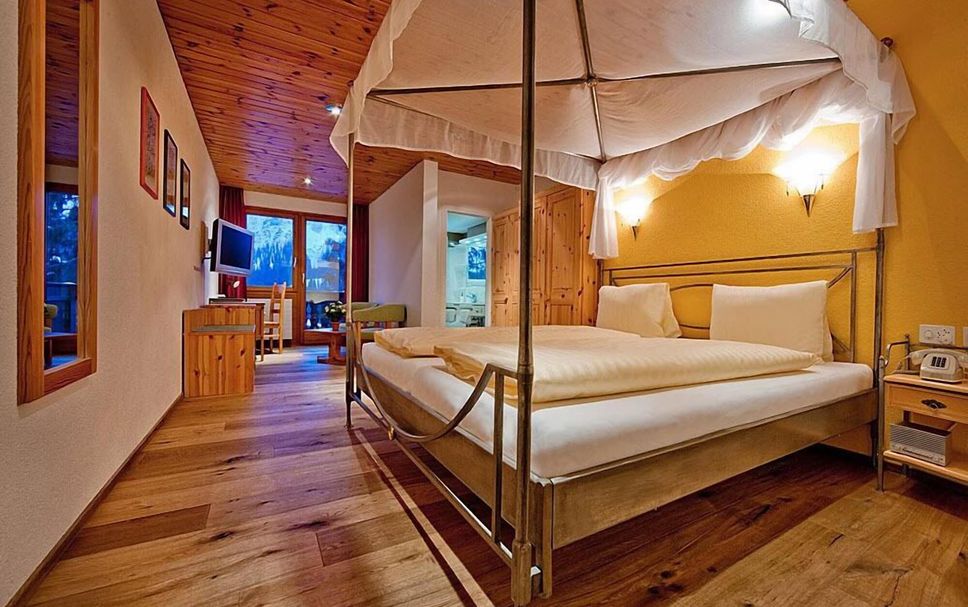 Bedroom Photo