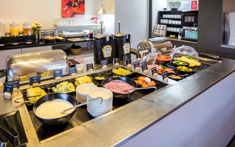 Buffet Photo