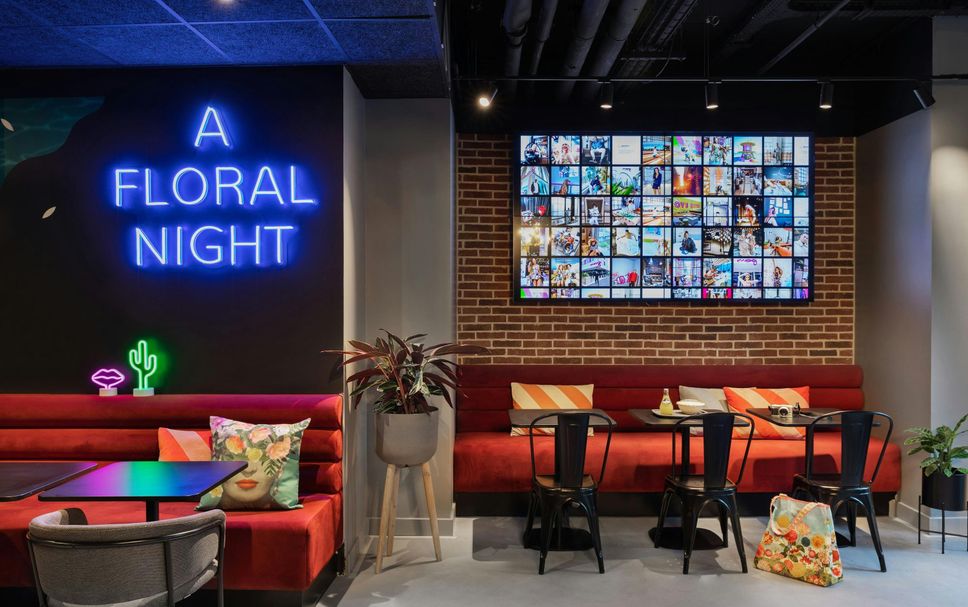 Restaurant Photo