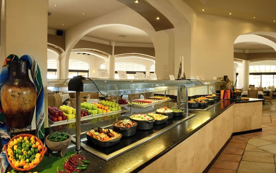 Buffet Photo