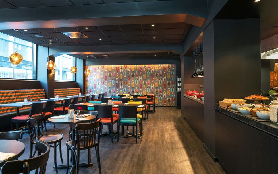 Restaurant Photo