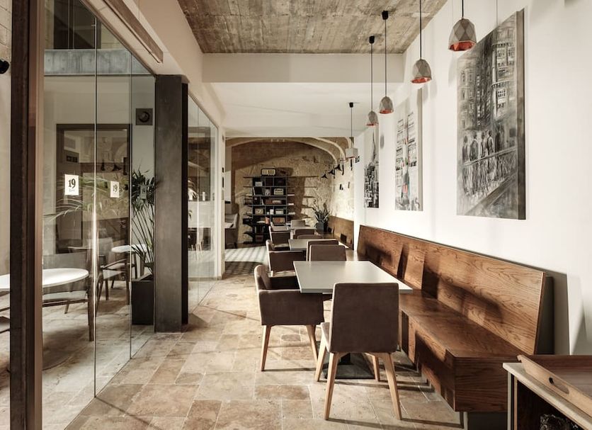 Restaurant Photo