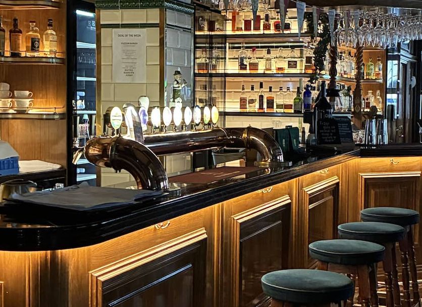 Bar Photo