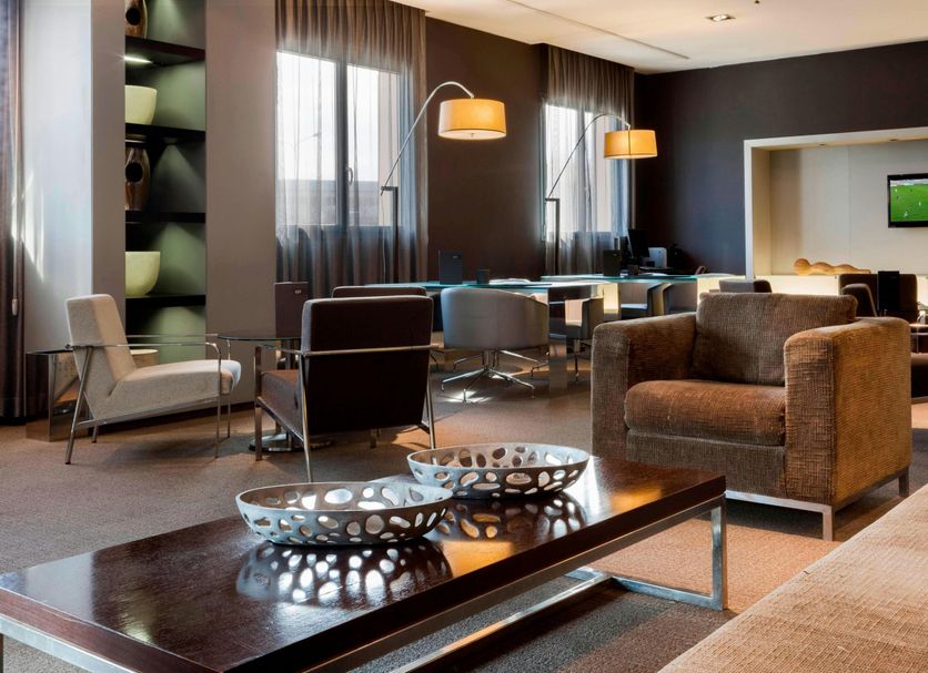 Lounge Photo