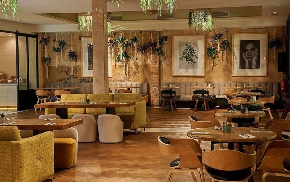 Restaurant Photo