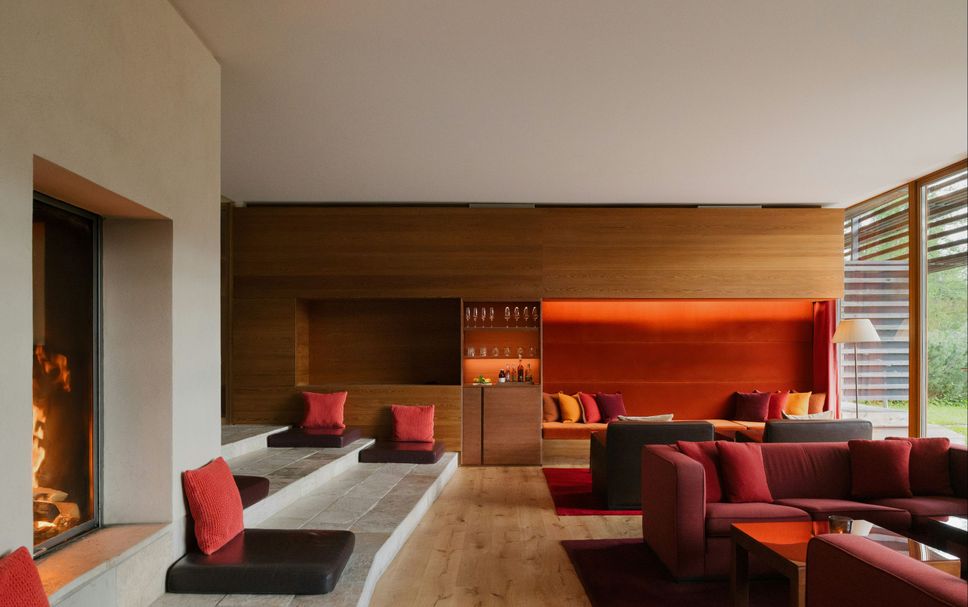 Lounge Photo