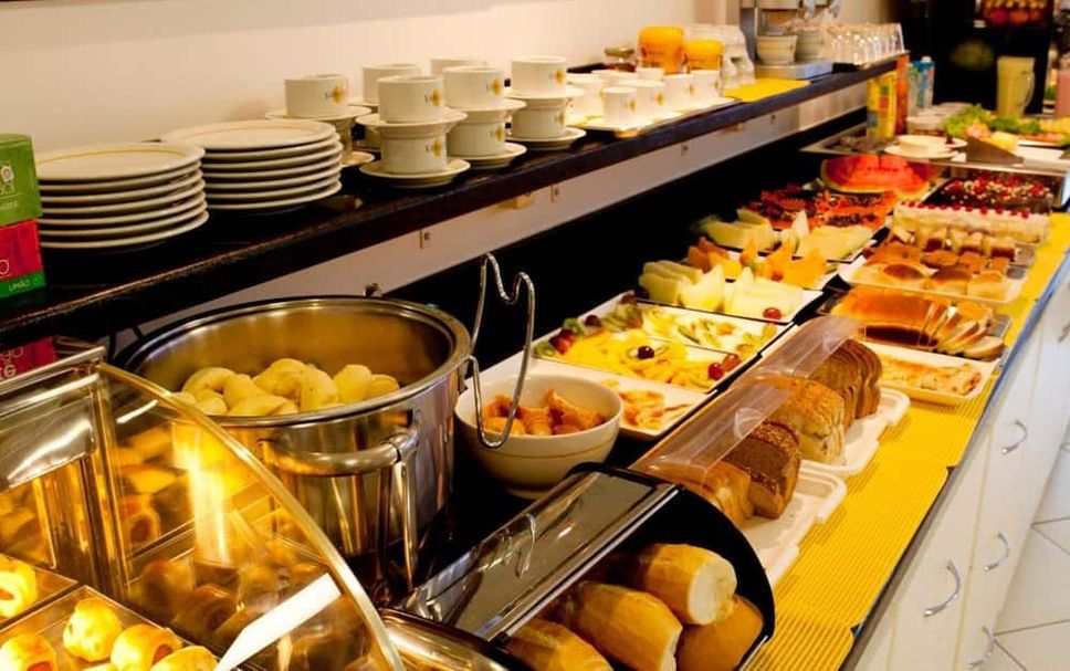 Buffet Photo