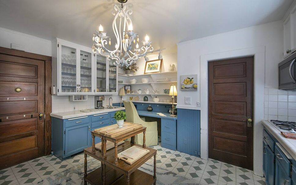 Kitchen Photo
