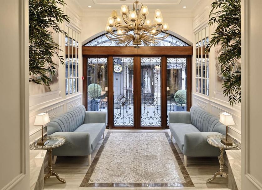 Lobby Photo