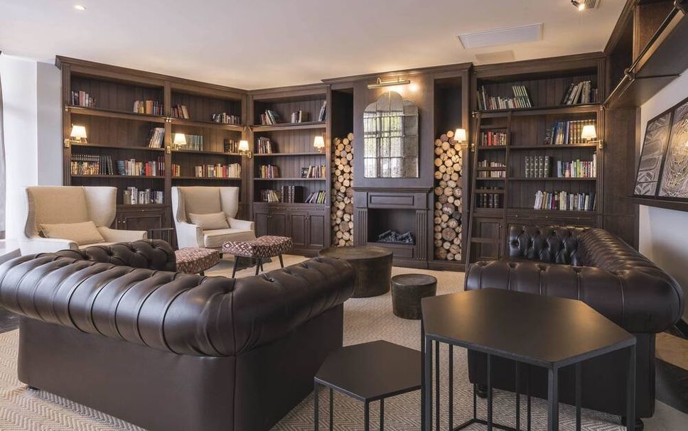 Lounge Photo
