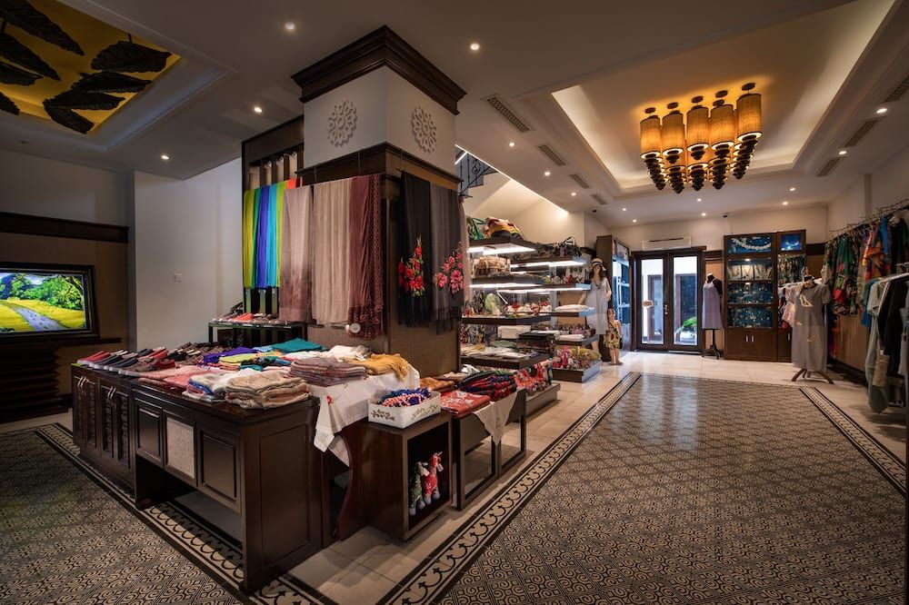 Shop