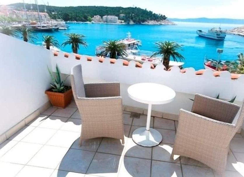 Balcony Photo